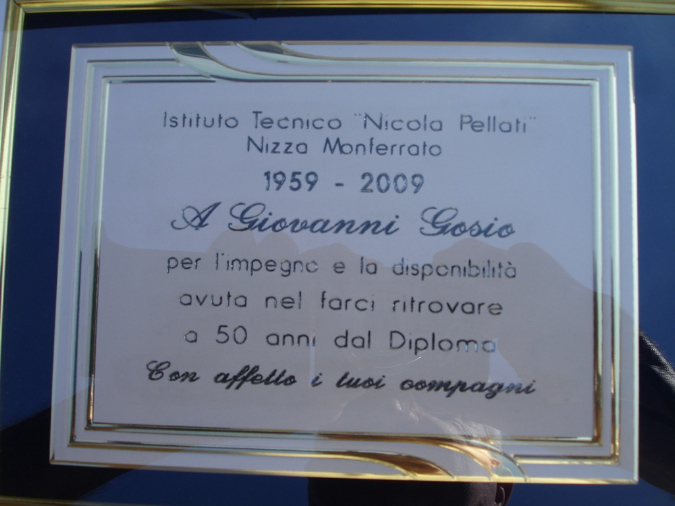 z-Splendida%20targa%20con%20dedica%20-%20G%20Gosio%20ringrazia%20tutti%20i%20Compagni
